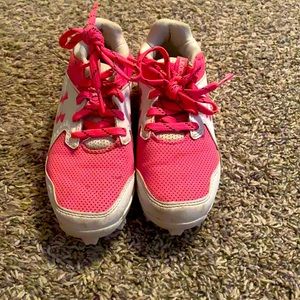Kids Under Armour cleets